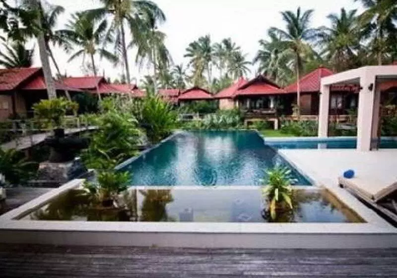 ホテル Tusita Wellness Resort