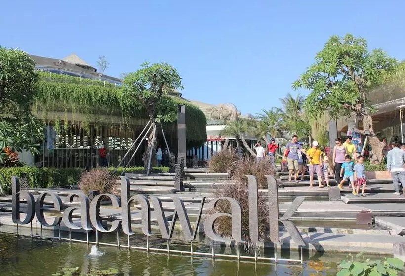 호텔 Ammara Legian By Vilarisi