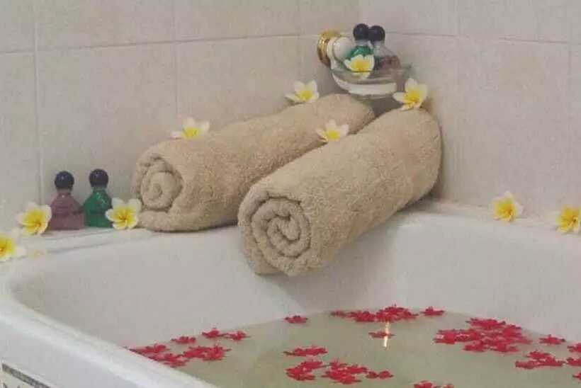 호텔 Ammara Legian By Vilarisi