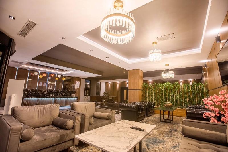 فندق Elifim Resort