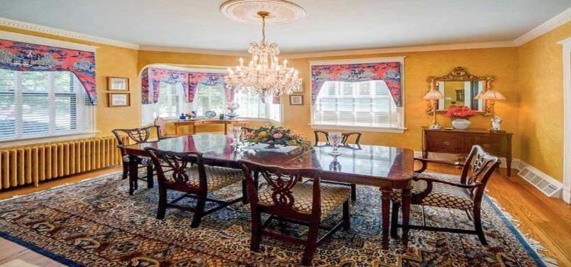 مبيت وإفطار Breese Inn