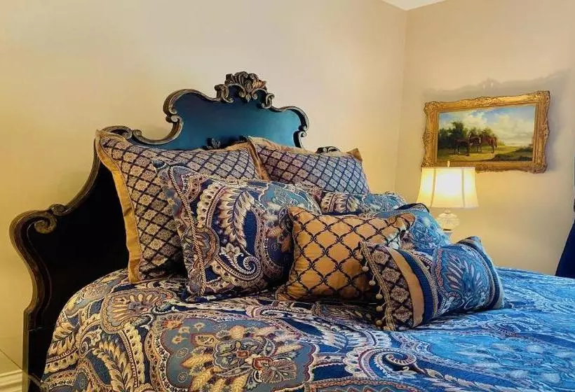 Aamiaismajoitus (B&B) Breese Inn