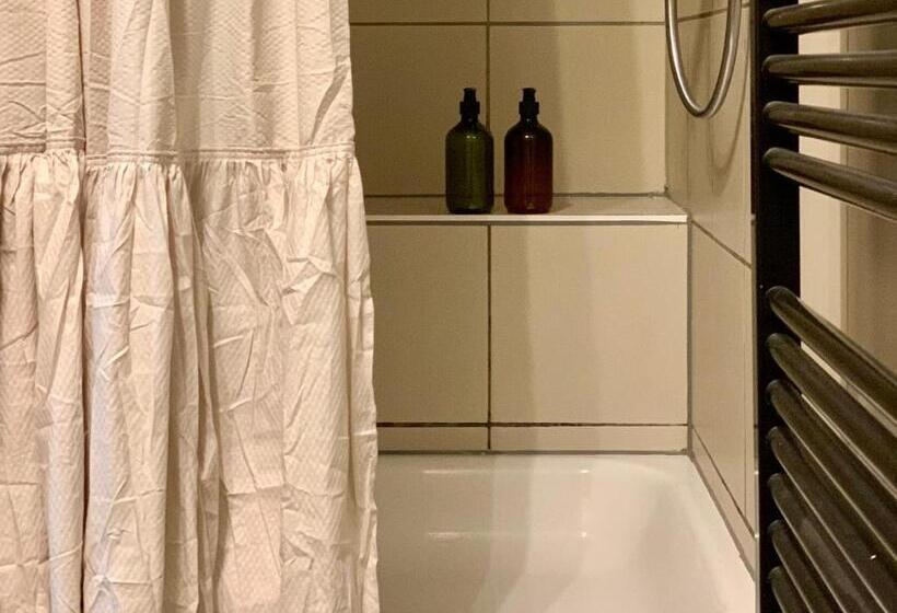 ホテル Guesthouse De Wissen