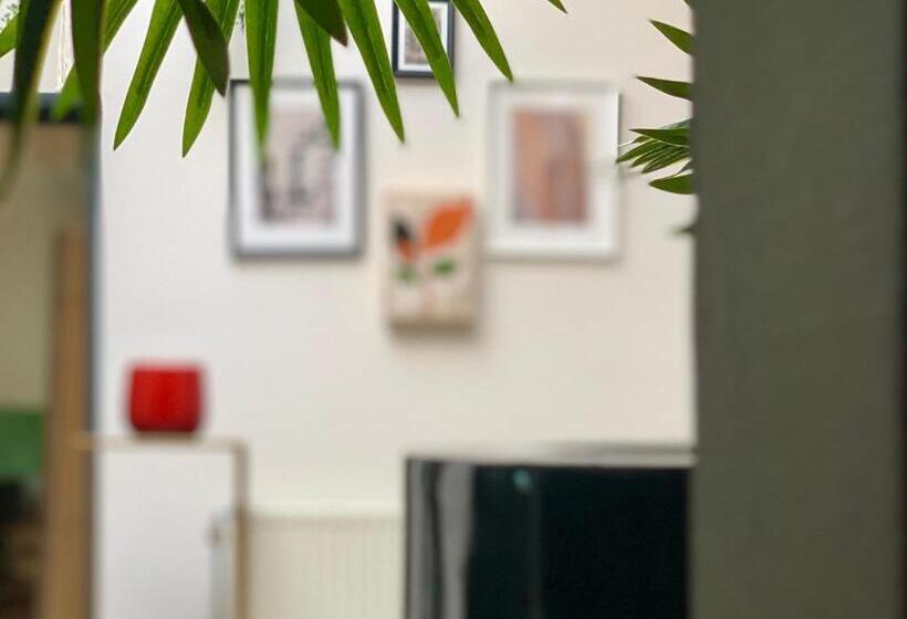 ホテル Guesthouse De Wissen