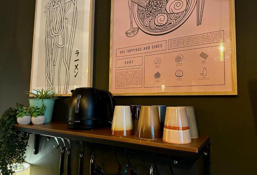 ホテル Guesthouse De Wissen