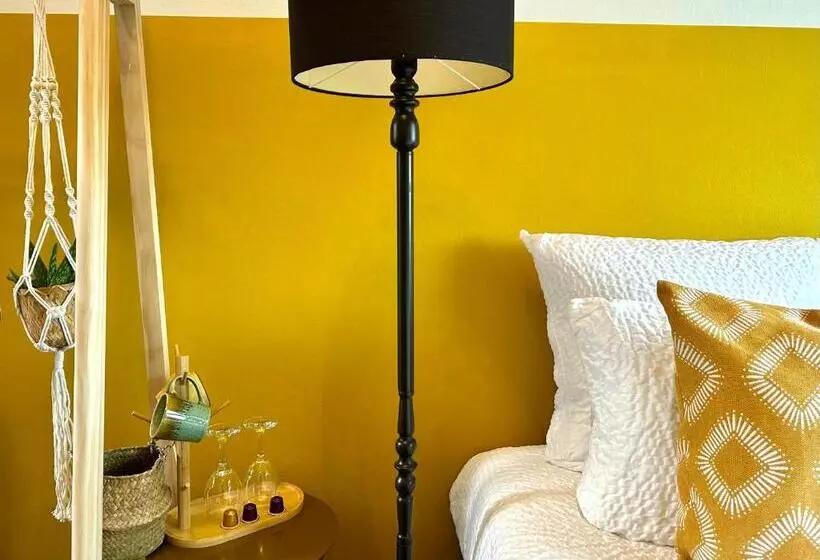 Hotelli Guesthouse De Wissen