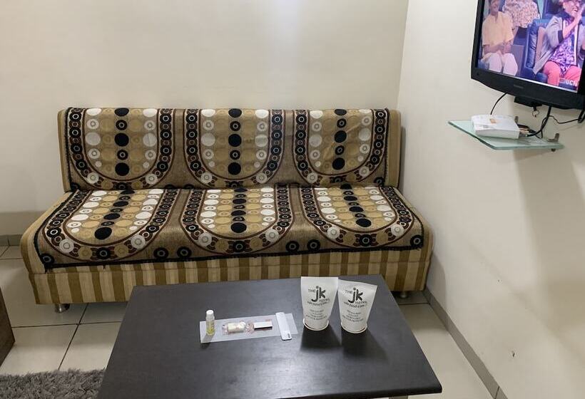 בית מלון כפרי Jk Rooms 147 Lions Koradi Nagpur