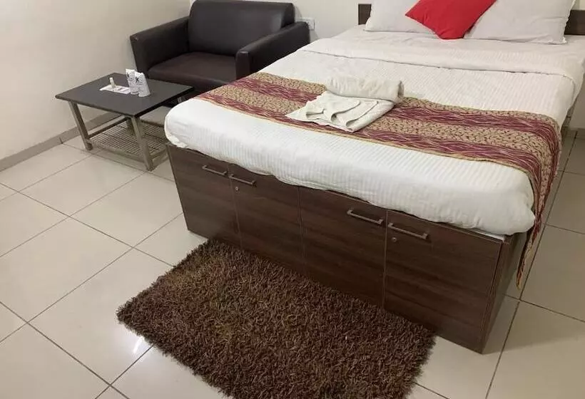 ホテル Jk Rooms 147 Lions   Koradi Nagpur