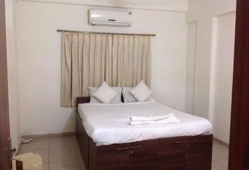 ホテル Jk Rooms 147 Lions   Koradi Nagpur