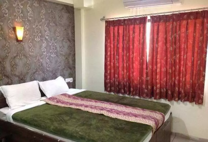 ホテル Jk Rooms 147 Lions   Koradi Nagpur