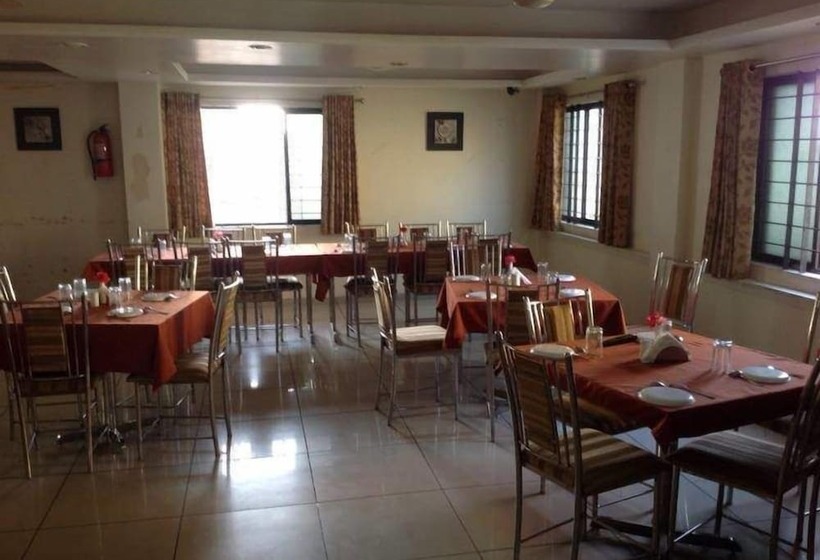 בית מלון כפרי Jk Rooms 147 Lions Koradi Nagpur