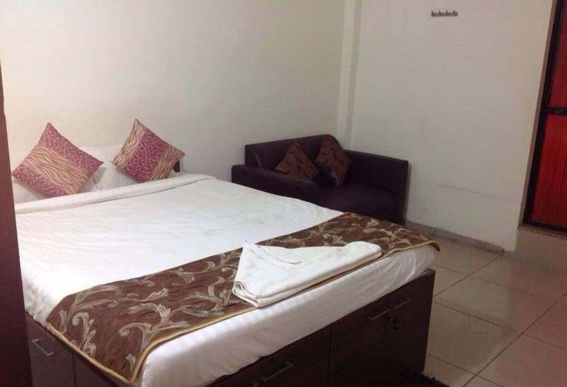 בית מלון כפרי Jk Rooms 147 Lions Koradi Nagpur