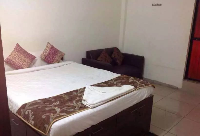 ホテル Jk Rooms 147 Lions   Koradi Nagpur