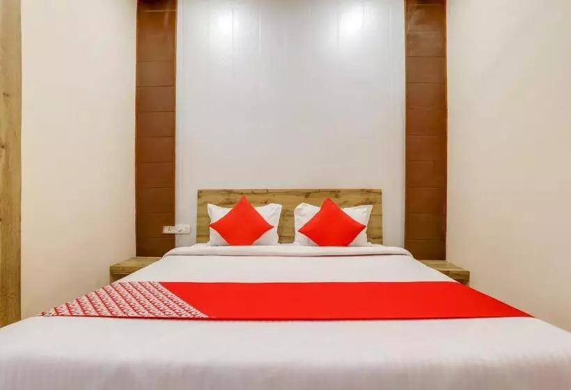 Hotelli Oyo 77970  Sangam