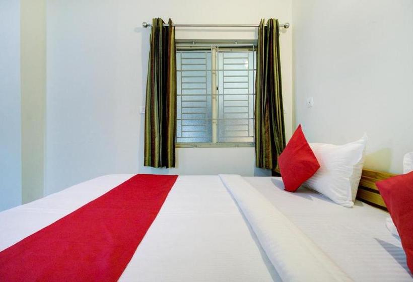 בית מלון כפרי Oyo 78010 Beach Residency