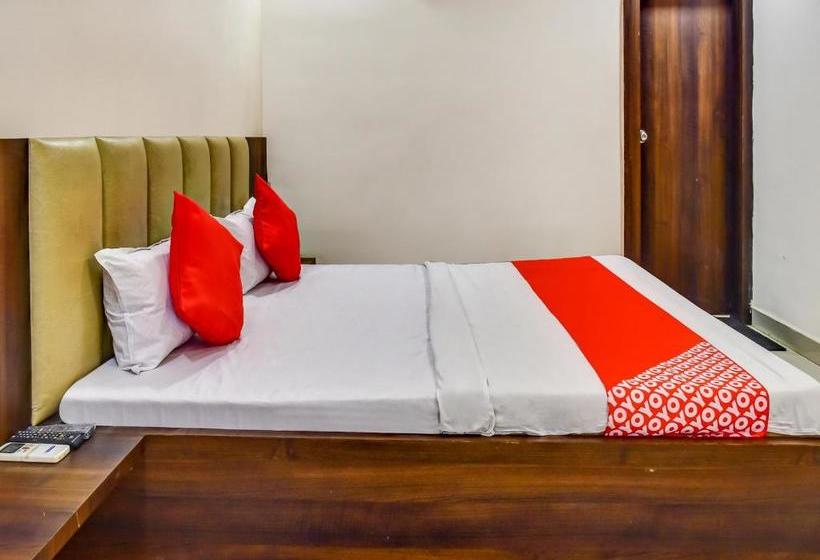 בית מלון כפרי Oyo 78471 Platinum