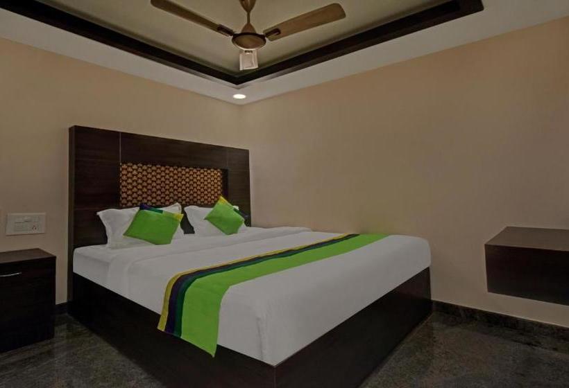 Hotell Treebo Trend Palm Tree