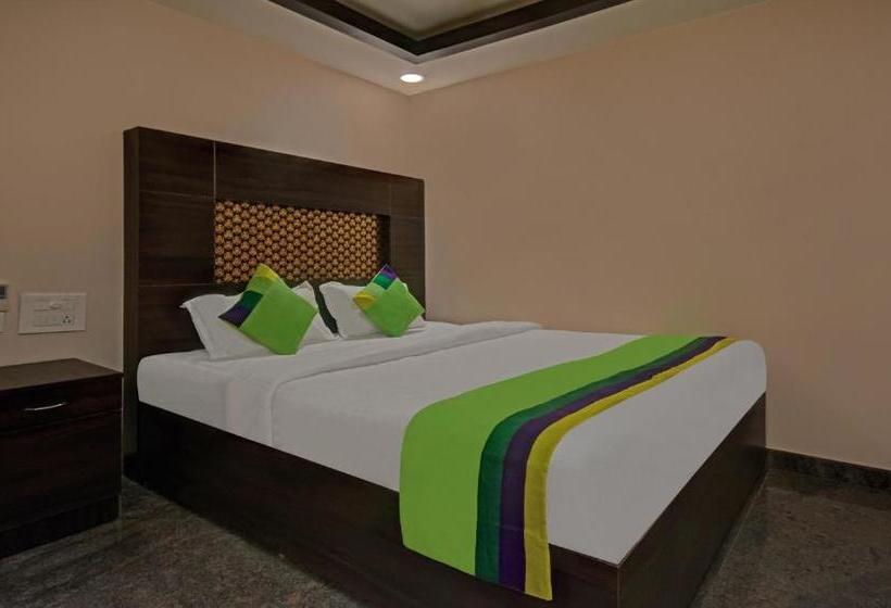Hotell Treebo Trend Palm Tree