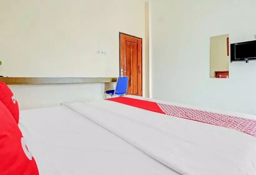 Hotelli Reddoorz Syariah At Penginapan Sederhana Palembang