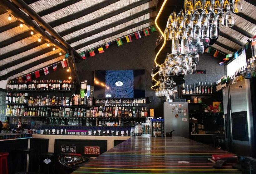 פנסיון Club Aviva Guatavita Hostel Restaurante, Disco & Bar