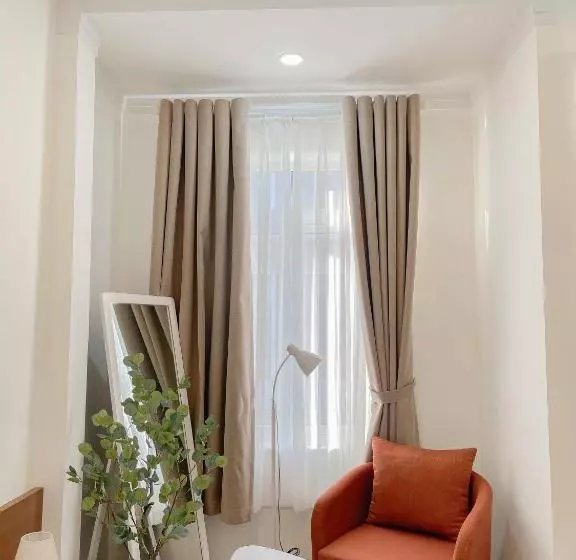 تختخواب و صبحانه The Myst No47 House Buon Ma Thuot