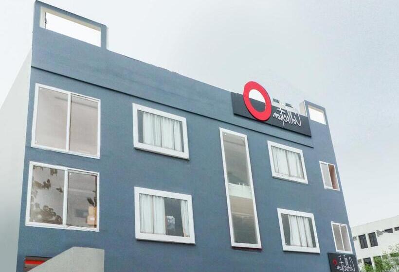 هتل O Venkata Sai Sadan Mathrusree Nagar