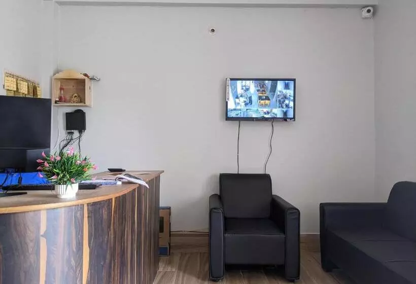 ホテル Dip Holidays