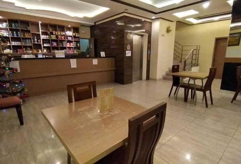 Szálloda Golden Inn Ambon Redpartner