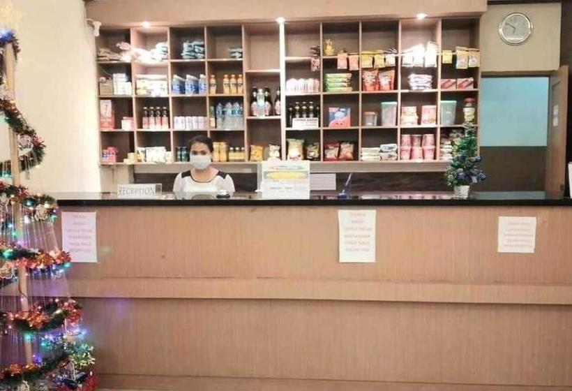 Szálloda Golden Inn Ambon Redpartner