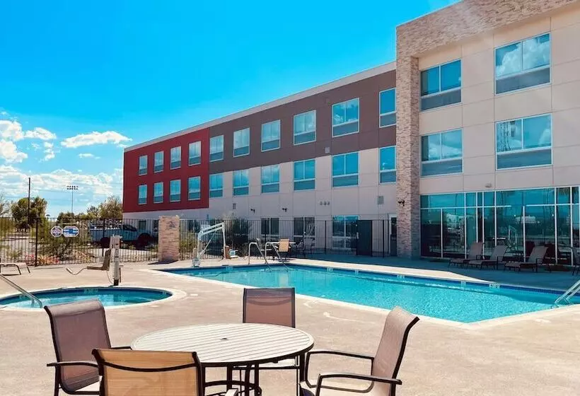 Hotelli Holiday Inn Express & Suites Blythe, An Ihg