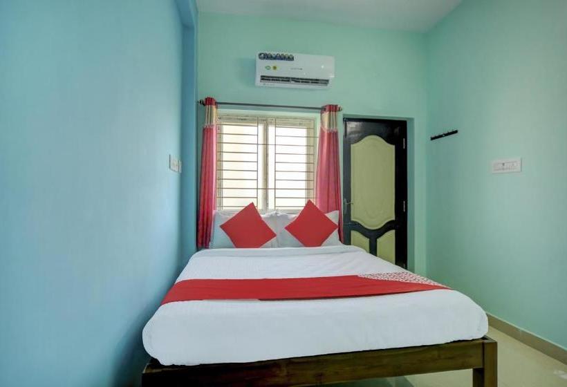 בית מלון כפרי Oyo 77894 La Villa Florence