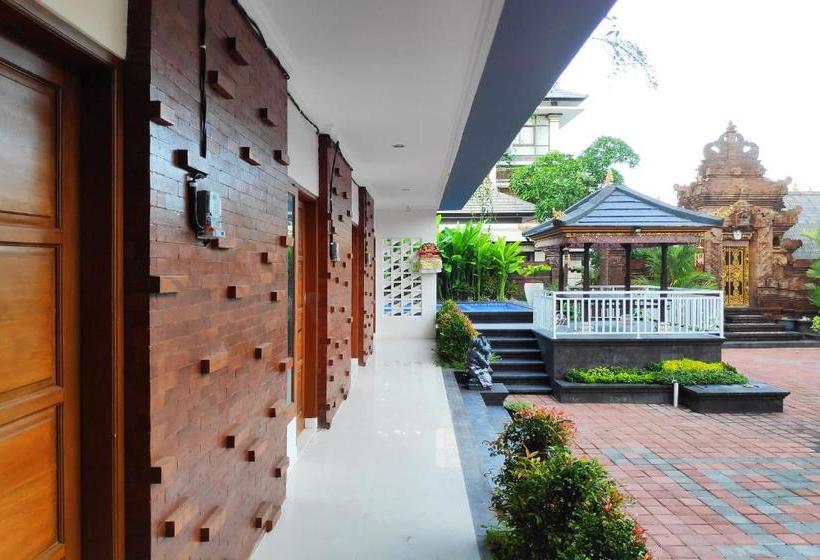 ホテル Oyo 90212 Damar Gendjreng