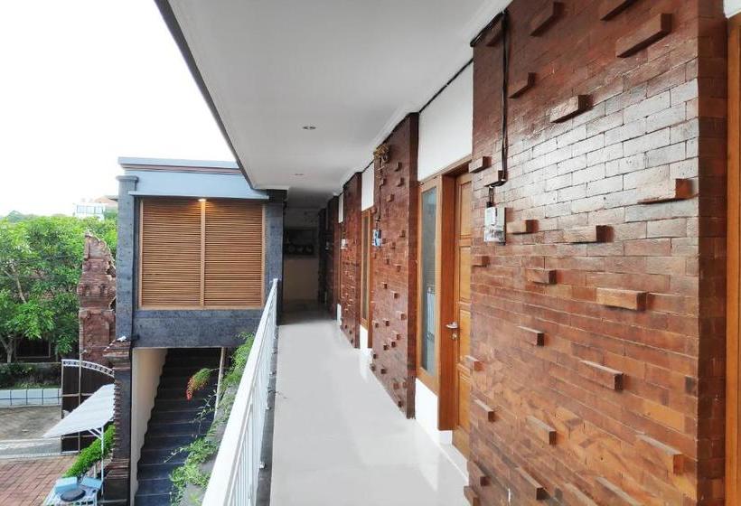 ホテル Oyo 90212 Damar Gendjreng