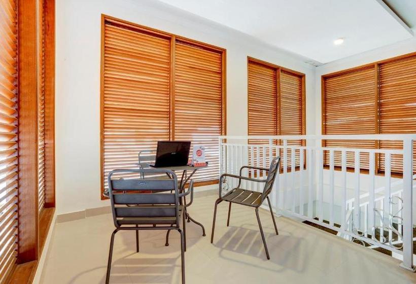 ホテル Oyo 90212 Damar Gendjreng