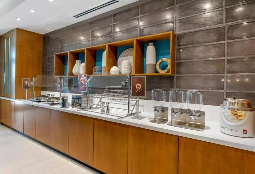 Hotelli Springhill Suites By Marriott Anaheim Placentia Fullerton