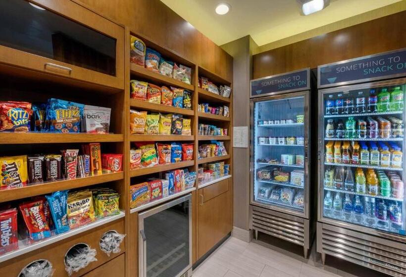 Отель Springhill Suites By Marriott Anaheim Placentia Fullerton