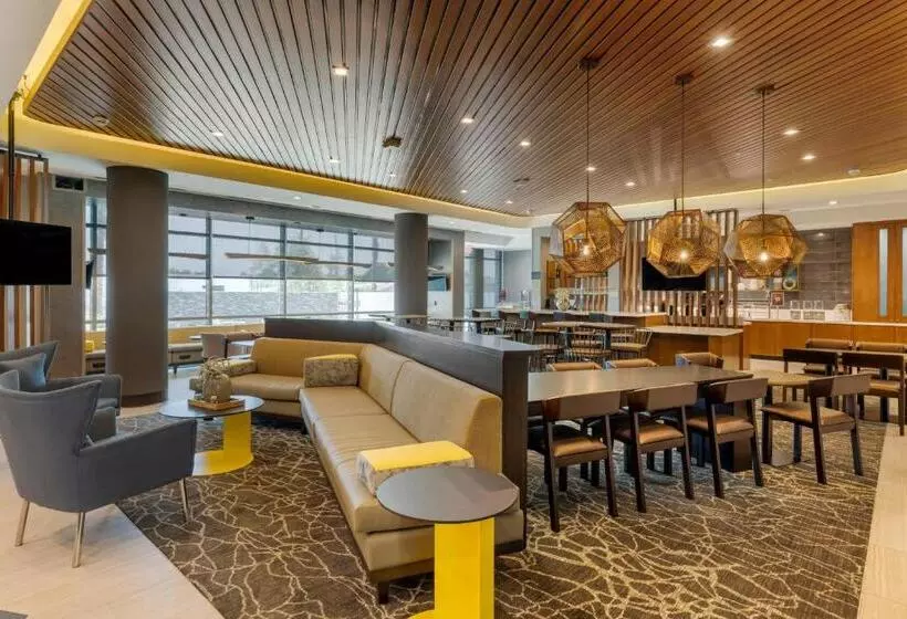 Hotelli Springhill Suites By Marriott Anaheim Placentia Fullerton