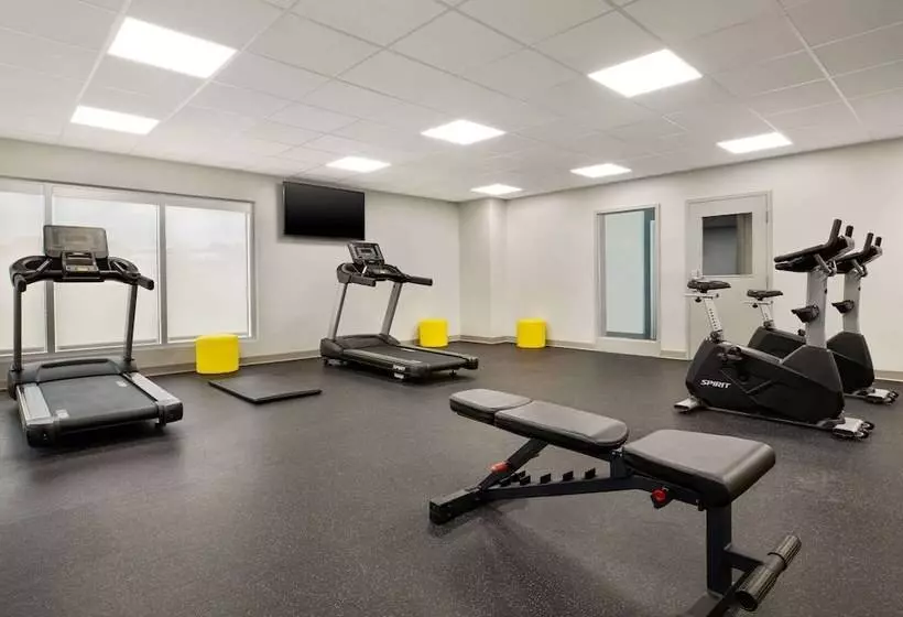 Microtel Inn Suites By Wyndham Lac Megantic