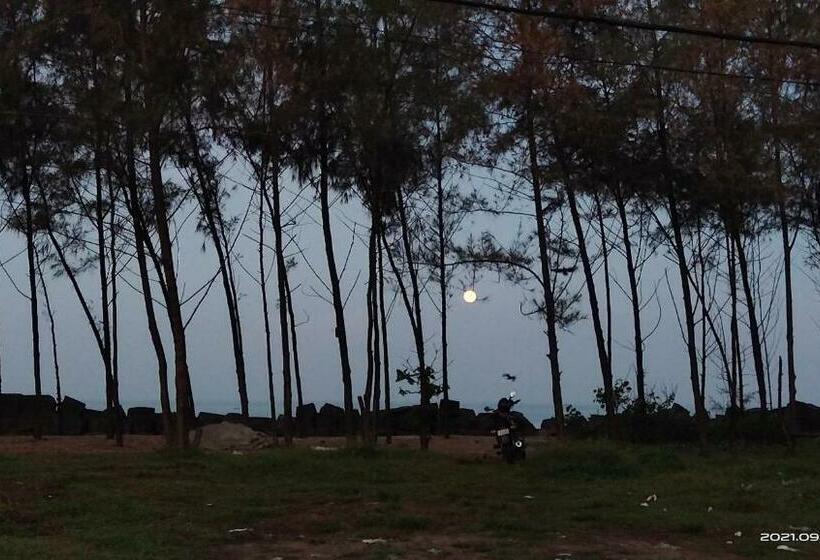 פנסיון Ambadi S Villa