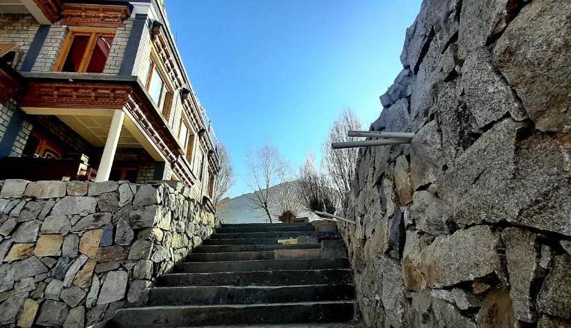 פנסיון Ladakh Country Inn