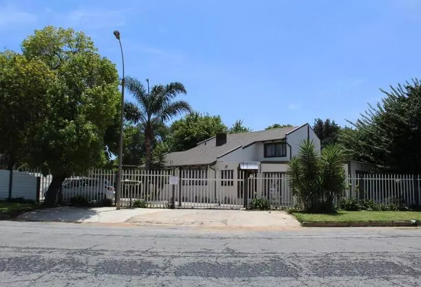 Aamiaismajoitus (B&B) Reizigers Rusten