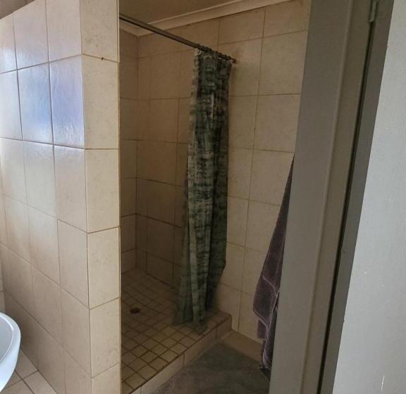 Bed & Breakfast Reizigers Rusten