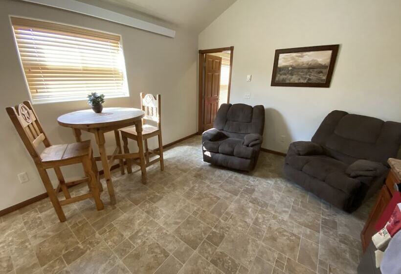 Custom Touch Village Sulphur