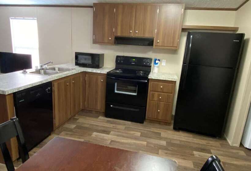 Custom Touch Village Sulphur