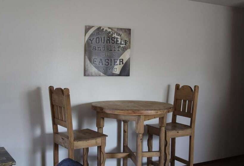 Custom Touch Village Sulphur