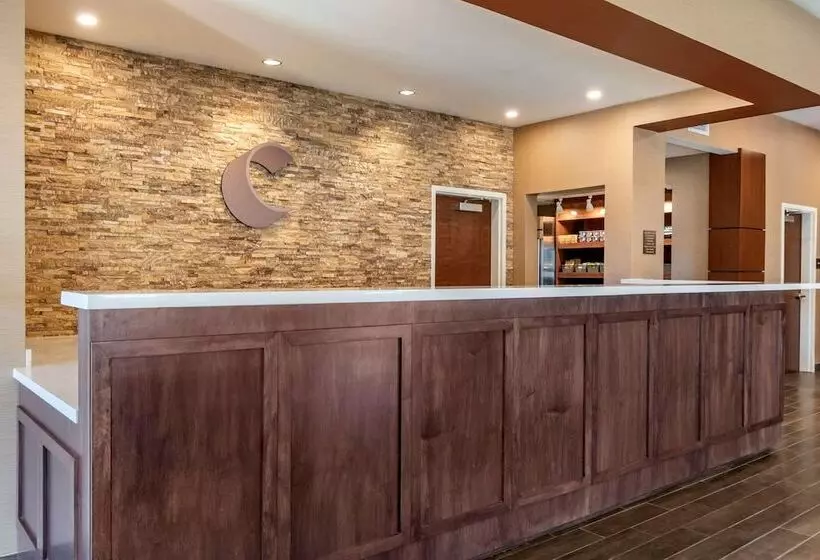 Hotelli Comfort Suites Camp Hillharrisburg West