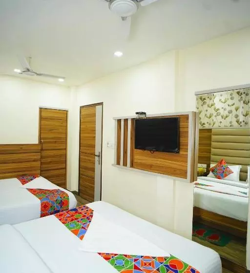 هتل Delhi Darshan  By Rsl Hospitality