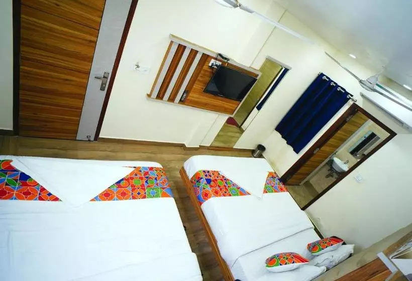 هتل Delhi Darshan  By Rsl Hospitality