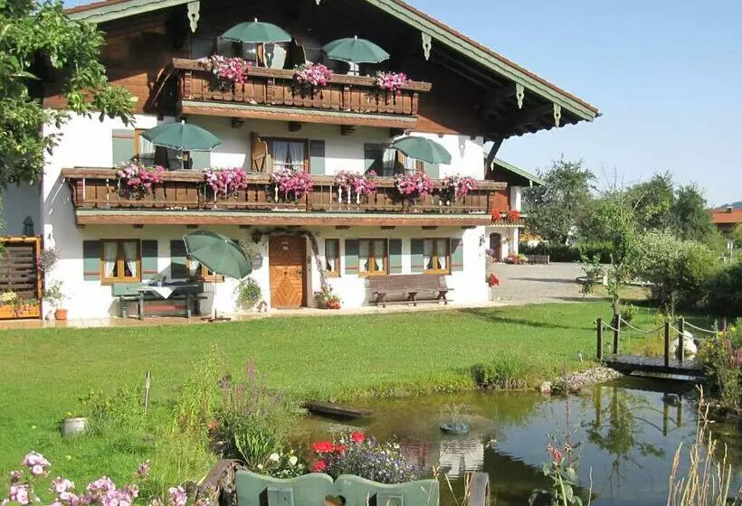 Hotelli Hausernhof