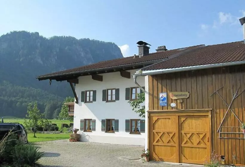 Hotelli Hausernhof